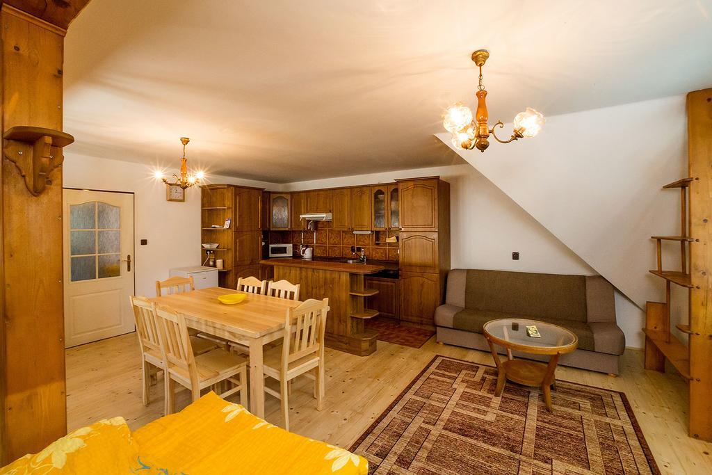 Hostel Havana เชสกี้ครุมลอฟ ห้อง รูปภาพ